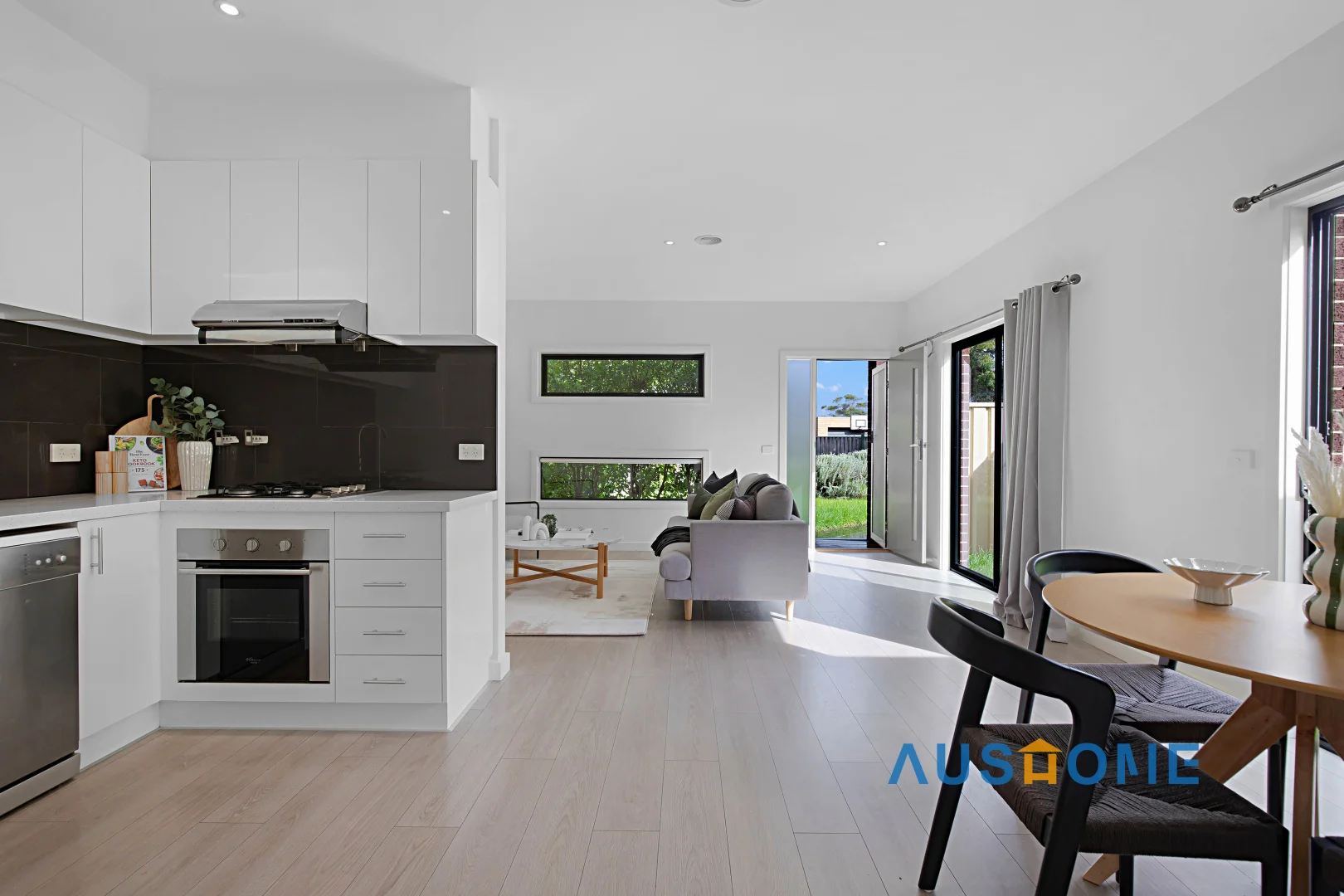 Additional image 9 of 2a Coombs Ave, Oakleigh South VIC 3167