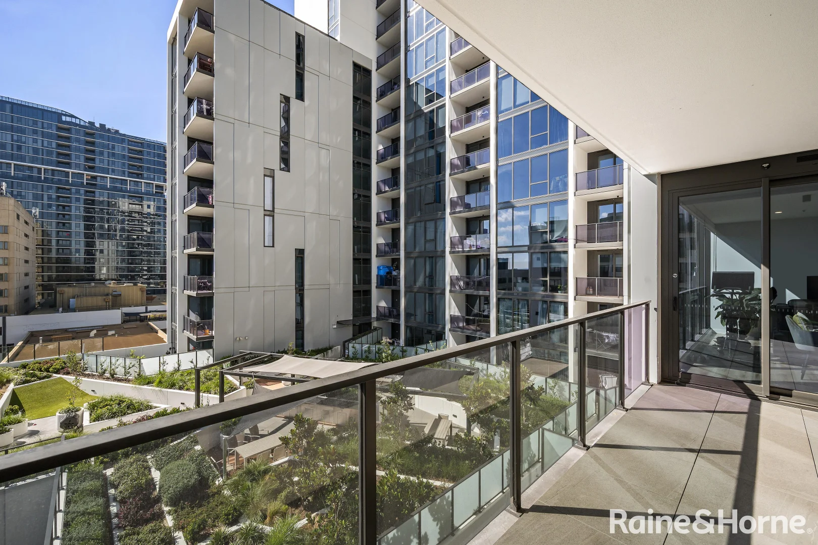 703/49 Furzer Street, Phillip ACT 2606 photo 4