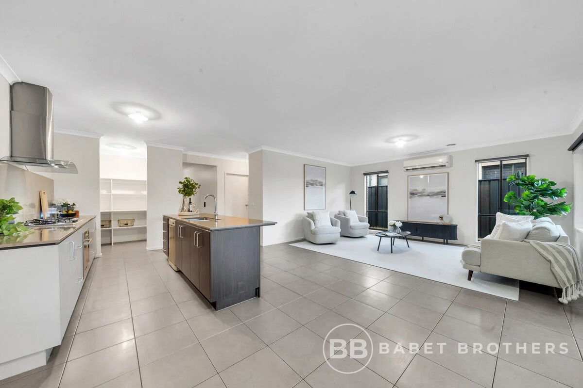 Additional image 10 of 37 Falabela Road, Clyde North VIC 3978