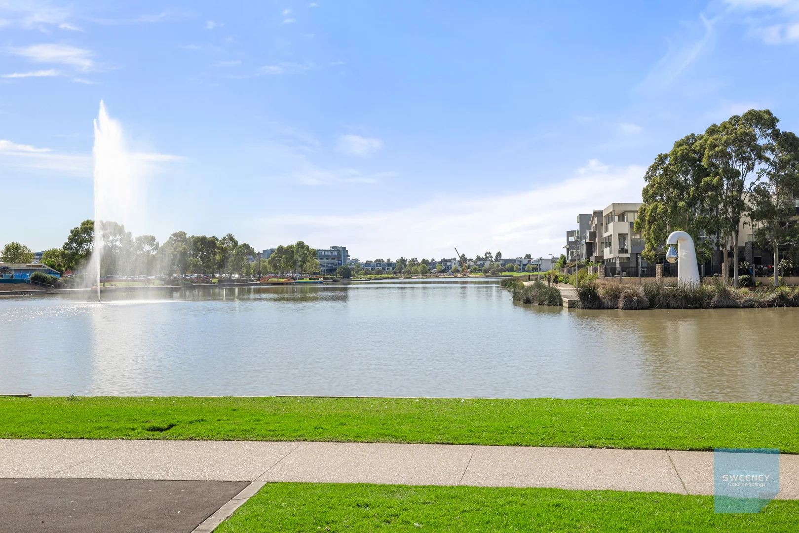 Additional image 11 of 8/2 The Esplanade, Caroline Springs VIC 3023