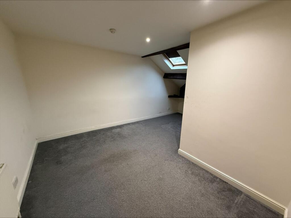 Busfeild Street, Bingley, BD16 photo 3