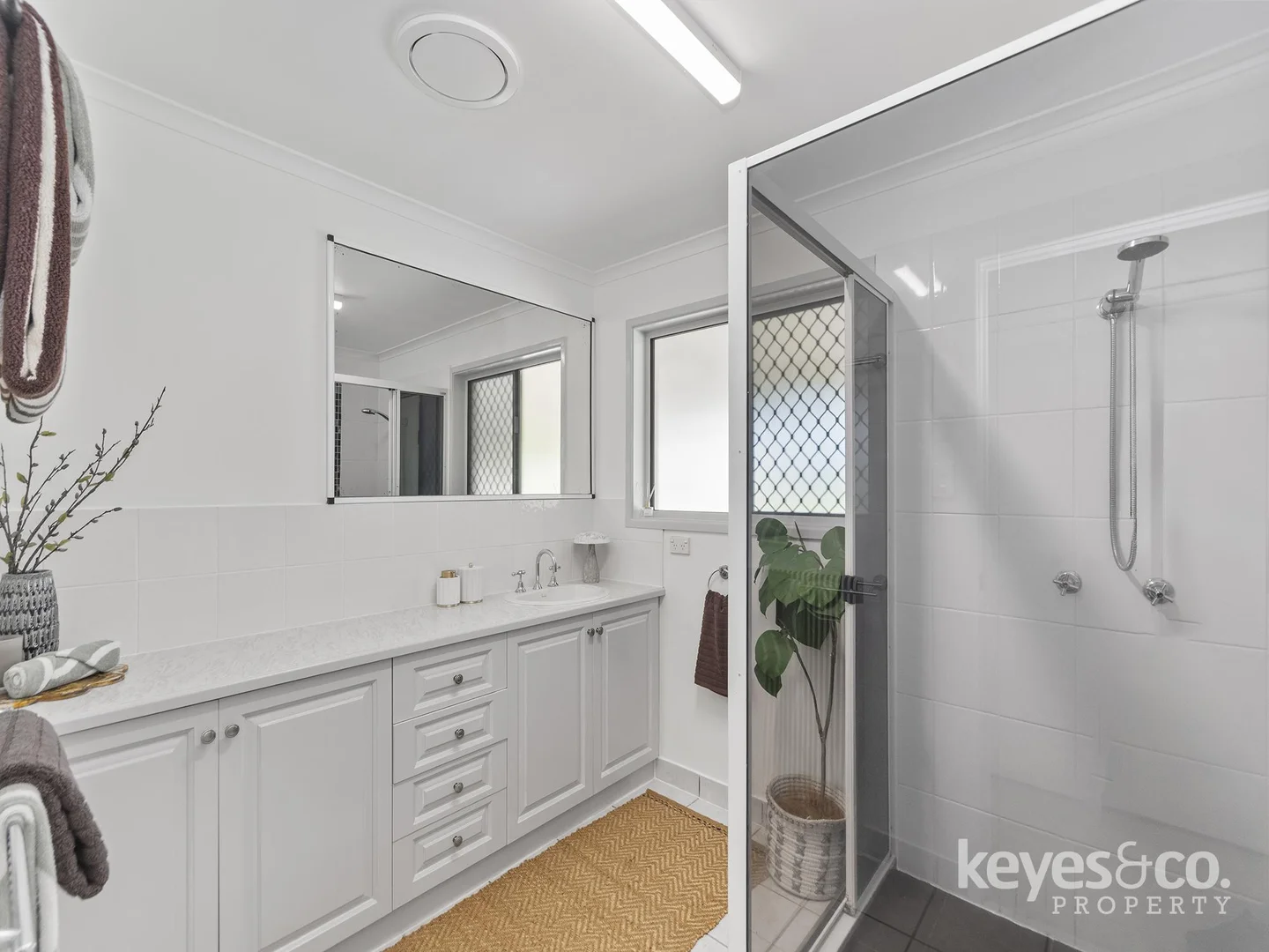 Additional image 10 of 6 Bernborough Court, Kelso QLD 4815