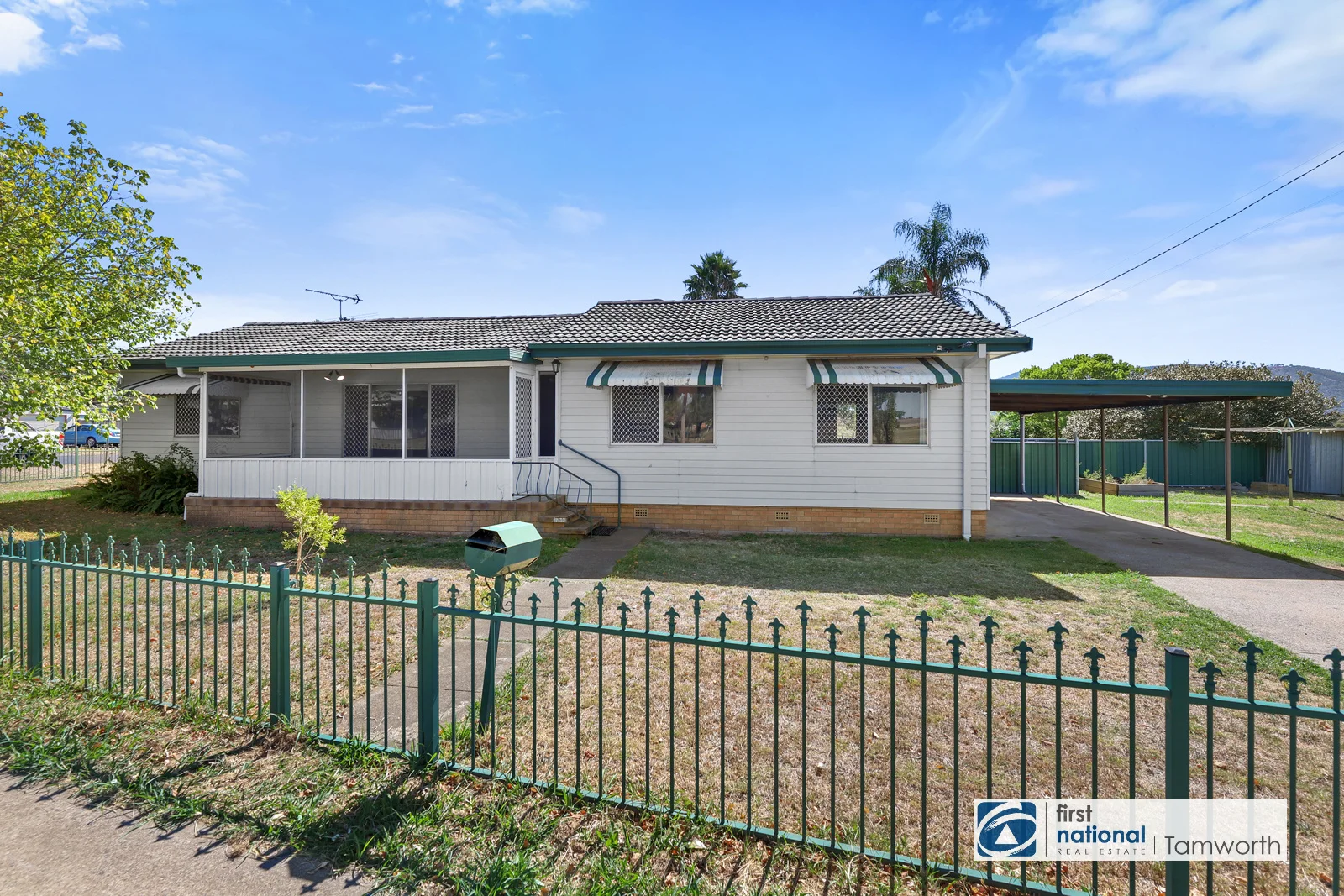 63 Kurrawan Street, Tamworth NSW 2340