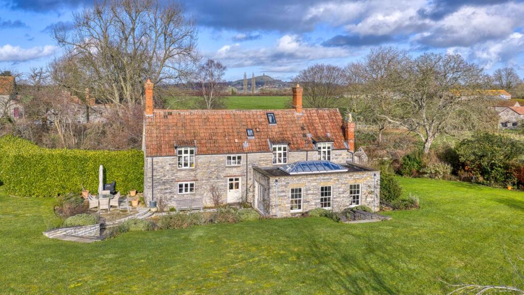 Rural hamlet between Glastonbury and Castle Cary photo 3