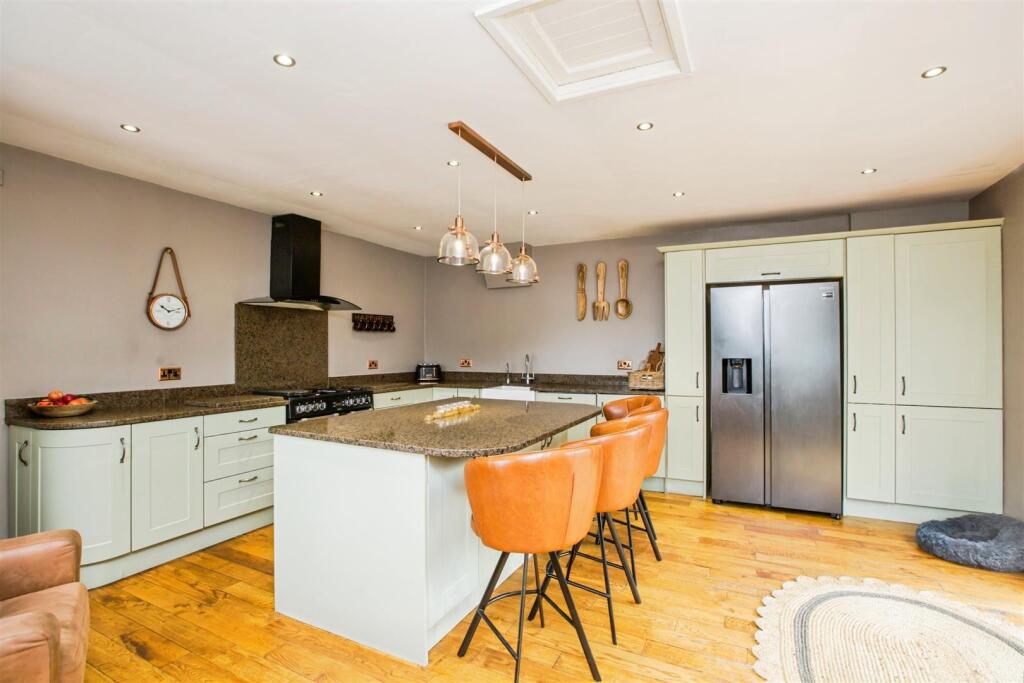 Additional image 5 of Ogden Crescent, Denholme, Bradford, BD13 4LD