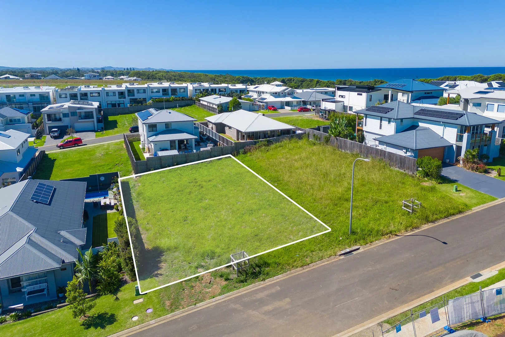 Additional image 4 of 15 Waterside Way, Lake Cathie NSW 2445