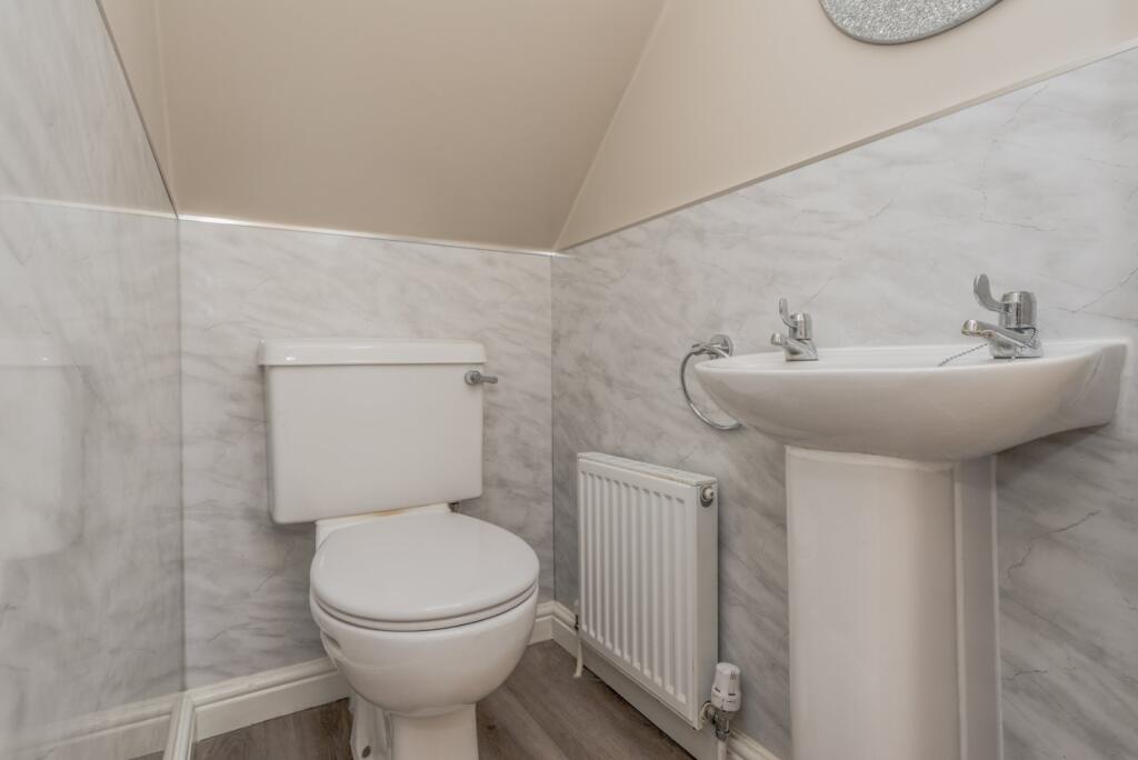 Additional image 18 of West End Drive, Cleckheaton, West Yorkshire, BD19