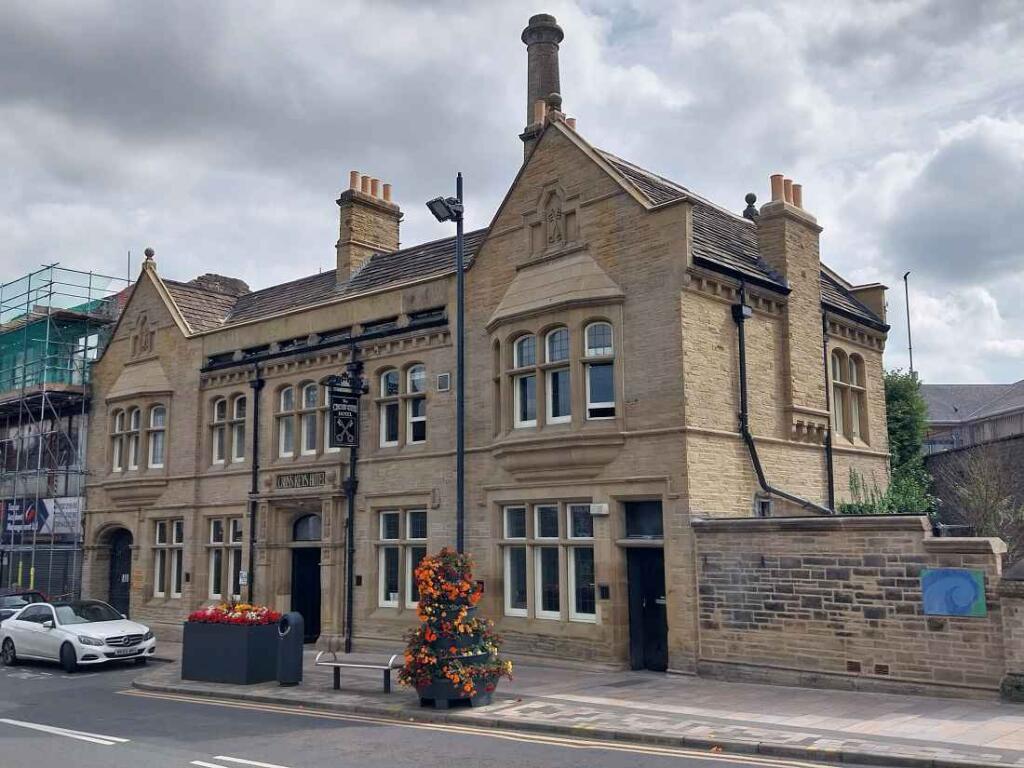 NW-323411 - Cross Keys Hotel, 170-172 St James Street, Burnley BB11 1NR