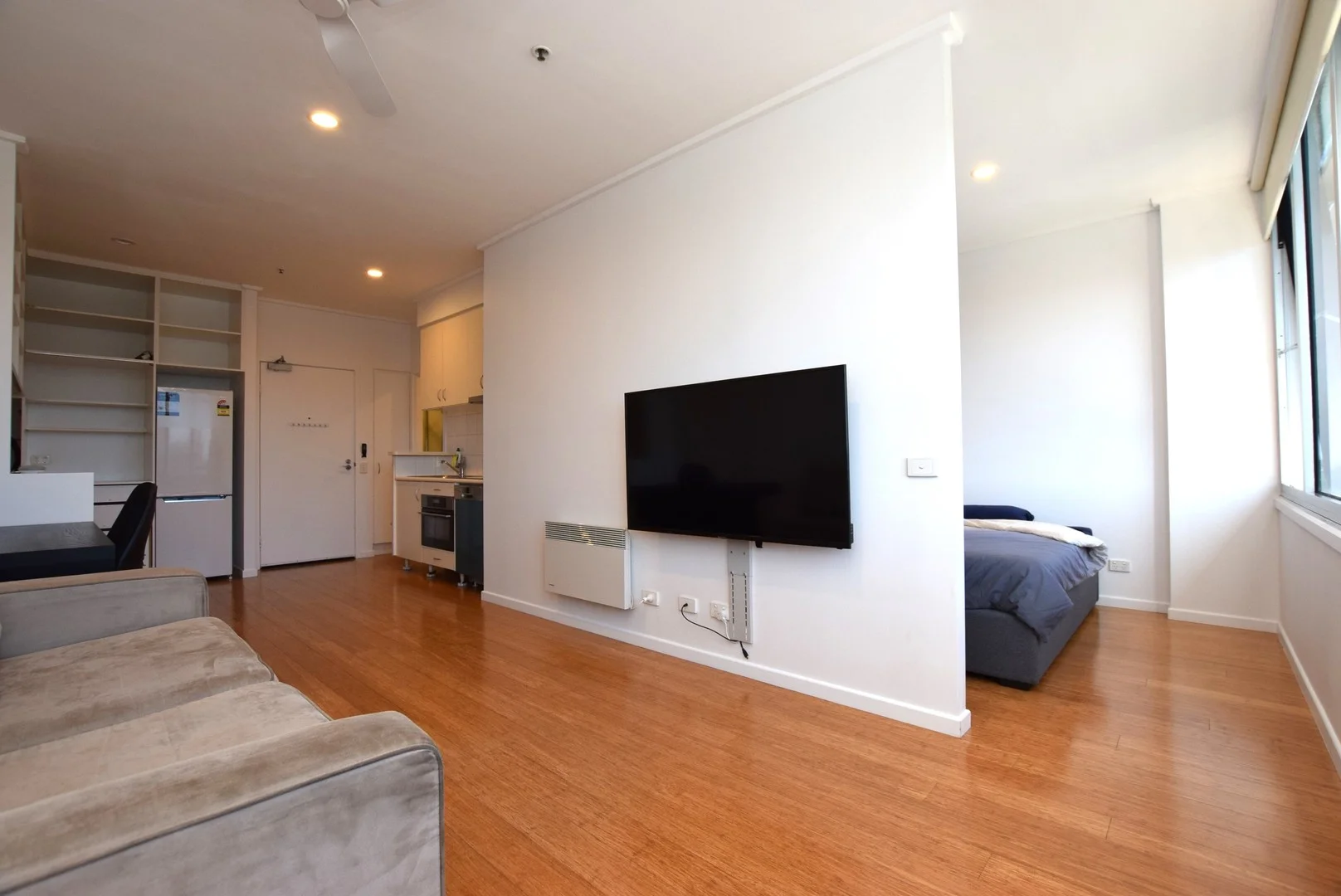 1906/570 Lygon Street, Carlton VIC 3053
