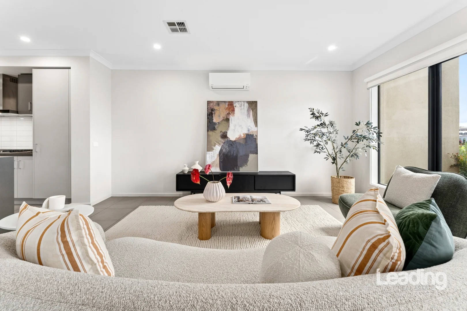 Additional image 3 of 26 Short Walk, Sunbury VIC 3429