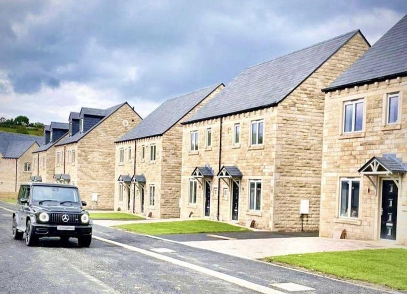 3 Lions Walk, Cleckheaton, West Yorkshire, BD19