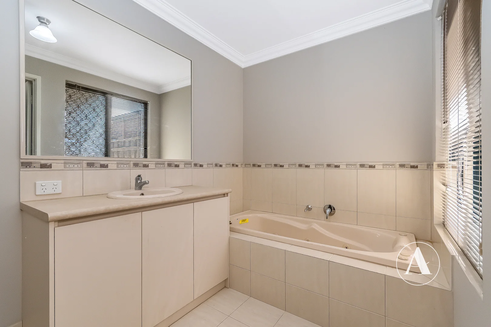 Additional image 9 of 30 Ambleside Way, Canning Vale WA 6155