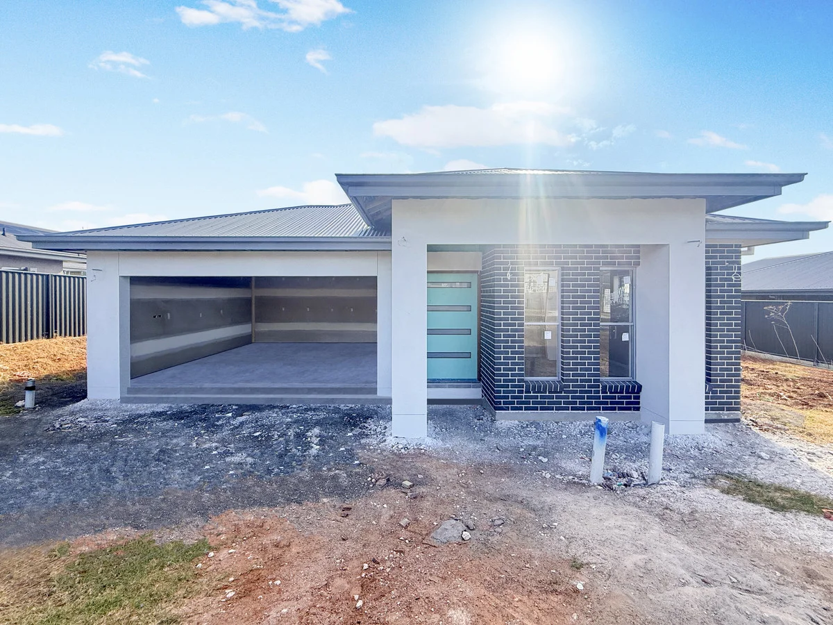 8 Parish Avenue, Gunnedah NSW 2380