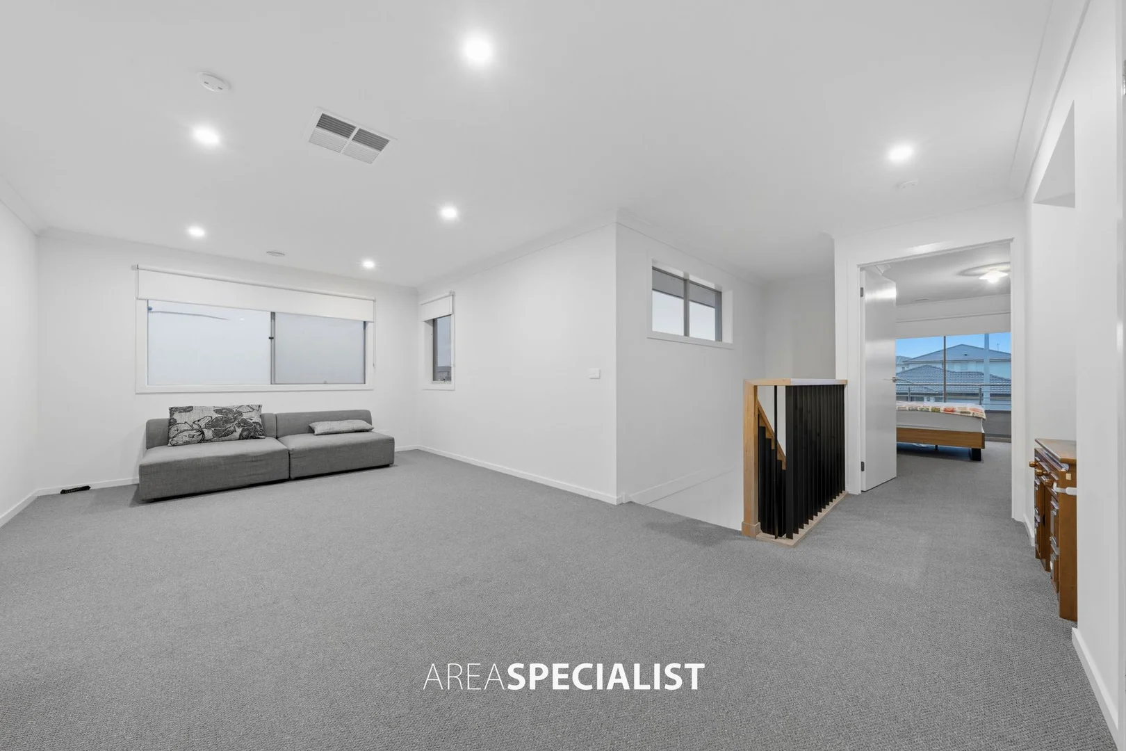 Additional image 16 of 8 Cavern Boulevard, Clyde North VIC 3978
