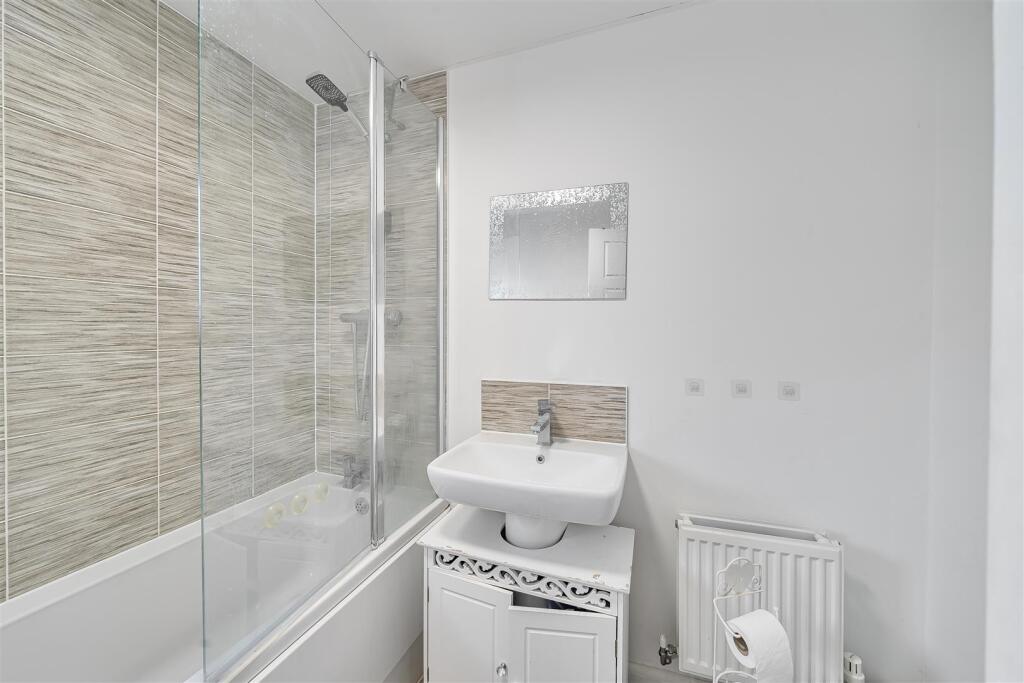 Additional image 11 of Shackleton Road, Yeovil
