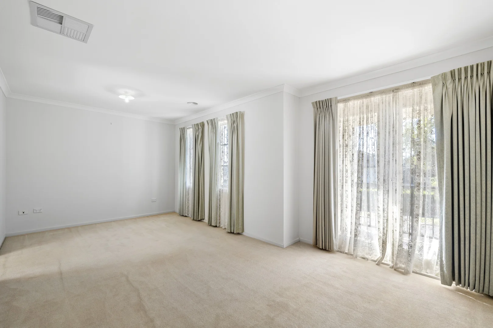 Additional image 4 of 36 Whitecliffe Drive, Rowville VIC 3178