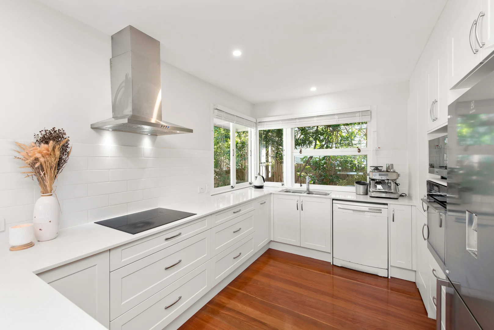 Additional image 3 of 127 Sapphire Street, Holland Park QLD 4121