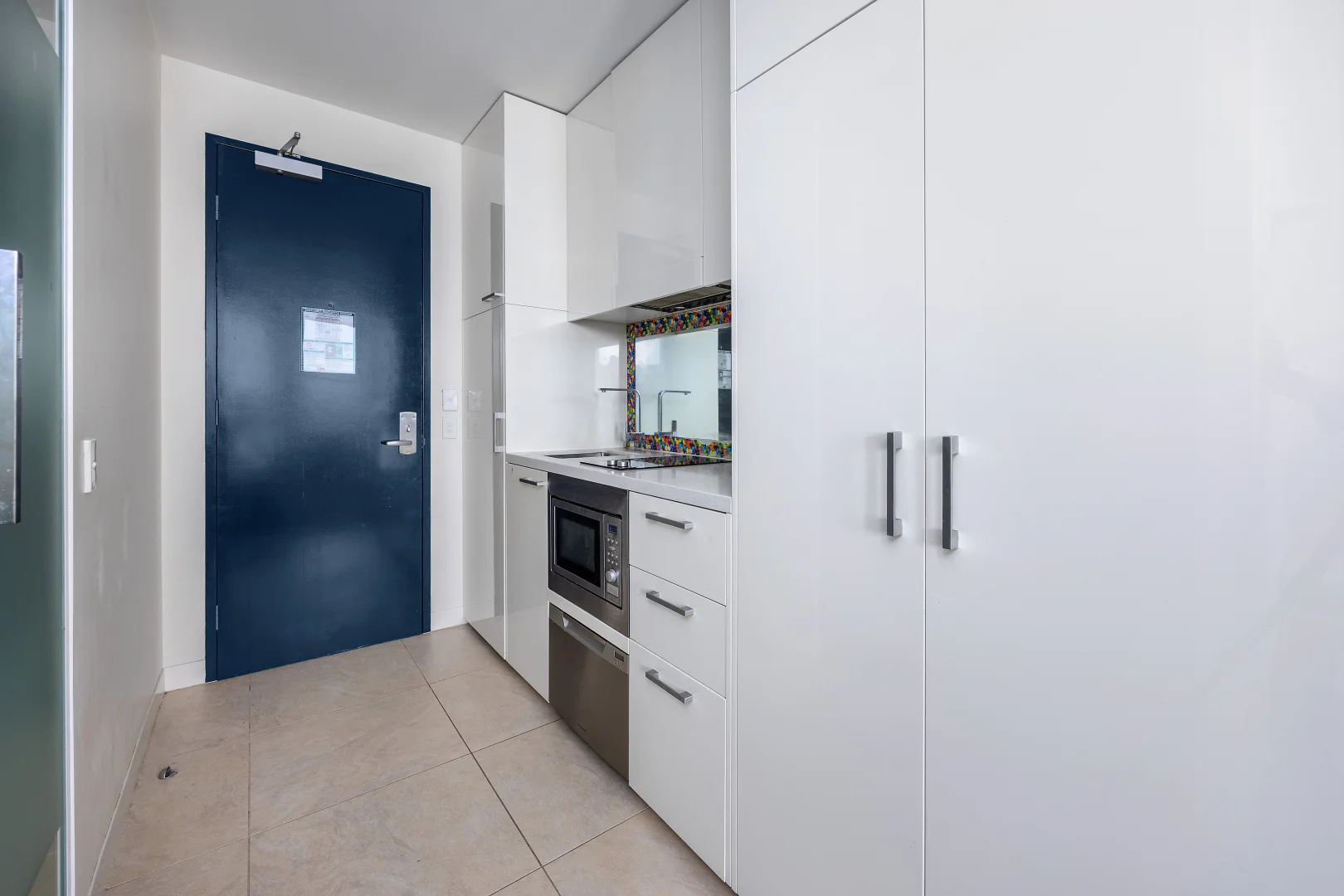 612/435 Nepean Highway, Frankston VIC 3199 photo 3