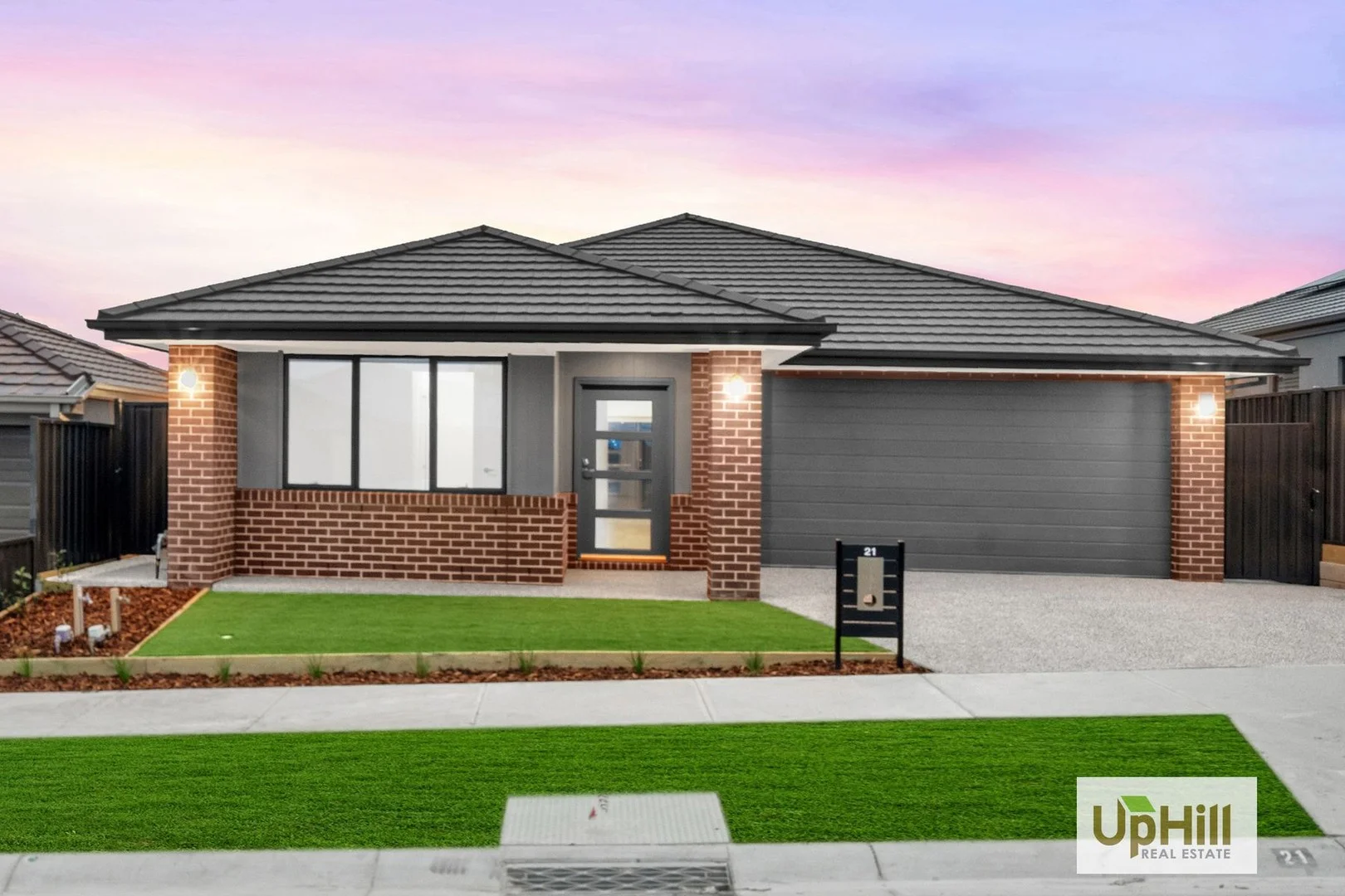 21 Shakeal Way, Clyde North VIC 3978
