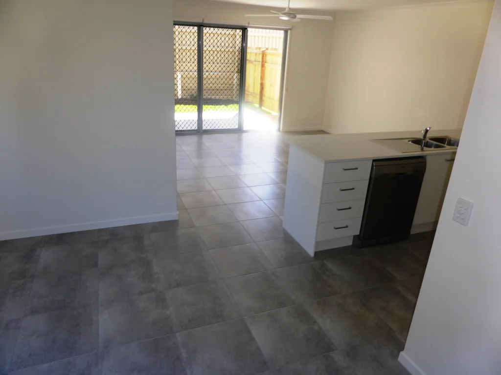 Additional image 5 of 35/20 Eminence Lane, Bridgeman Downs QLD 4035
