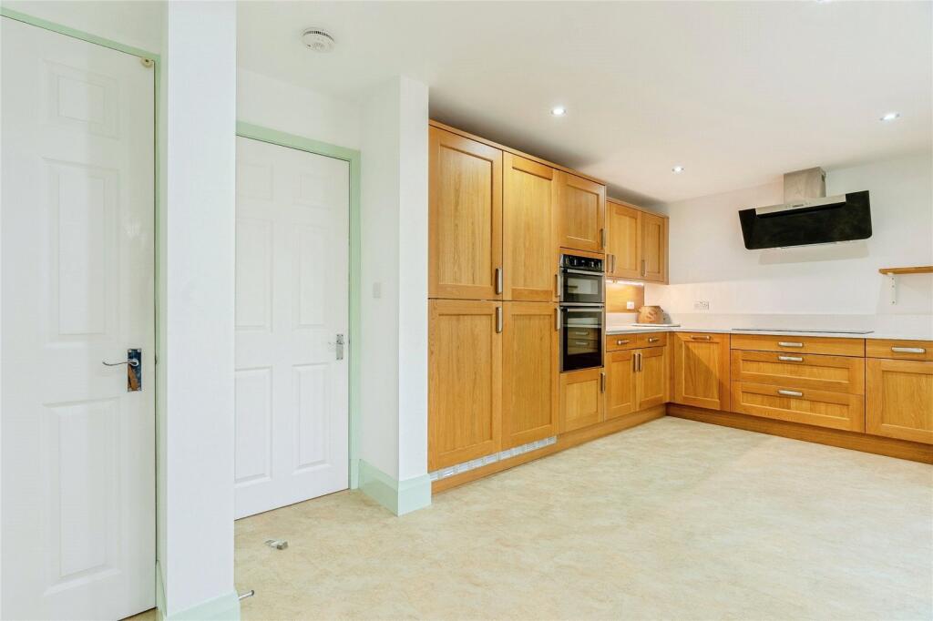 Additional image 6 of Kibble Crescent, Burnley, Lancashire, BB10
