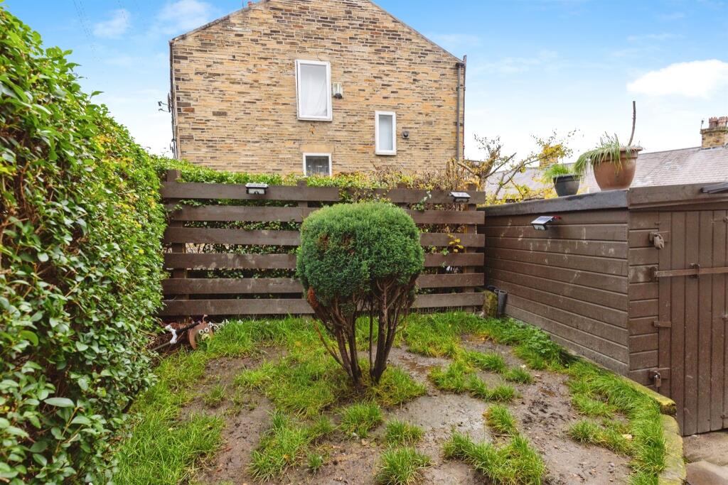 Additional image 9 of Rosebery Avenue, Shipley