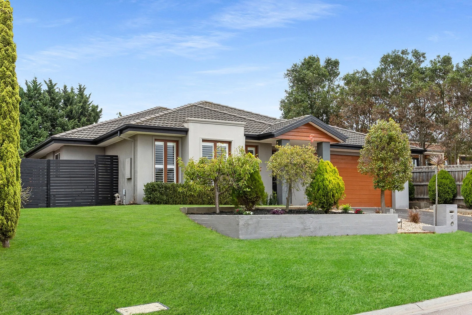 13 Ben Drive, Mornington VIC 3931