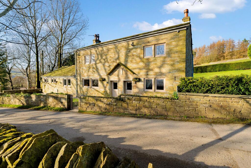 Additional image 47 of Hurst Lane, Rossendale, BB4 | 4/5 Bedroom Period Home With Stunning Views, Close to Rawtenstall