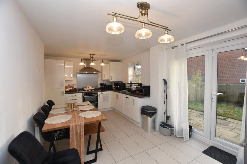 Andrews Walk, Longshaw, Blackburn, Lancsahire, BB2 photo 3