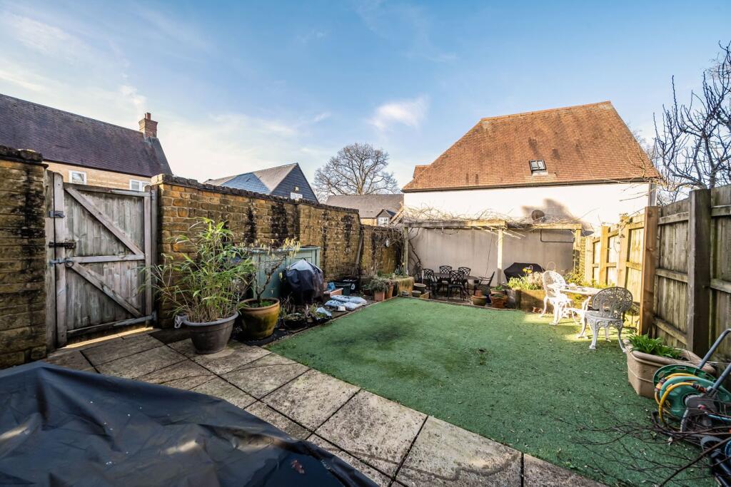 Additional image 4 of Blackberry Close, Shepton Mallet, BA4