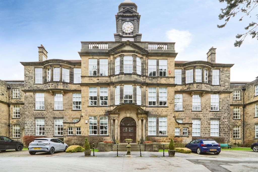 Lady Lane, Bingley