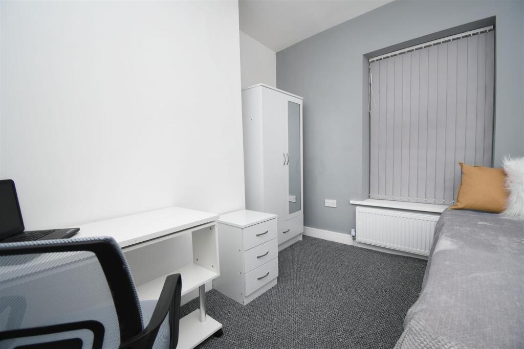 Additional image 24 of Queensberry Road, Burnley