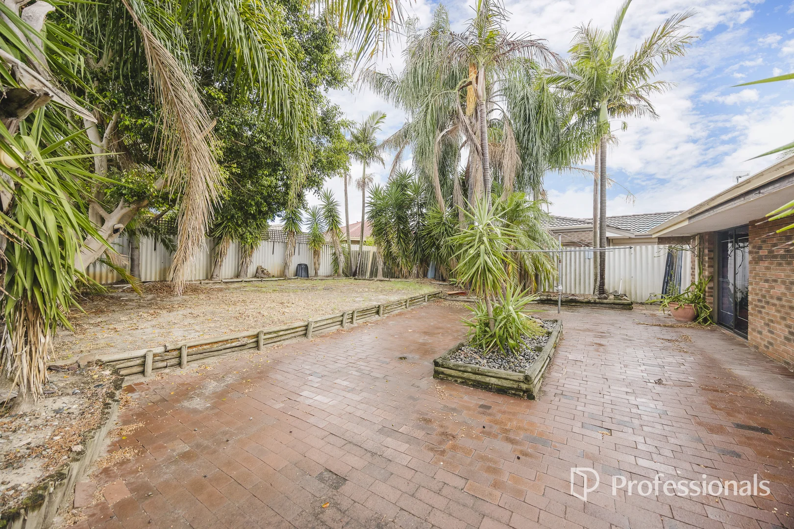 Additional image 20 of 37 Jacaranda Drive, Ballajura WA 6066