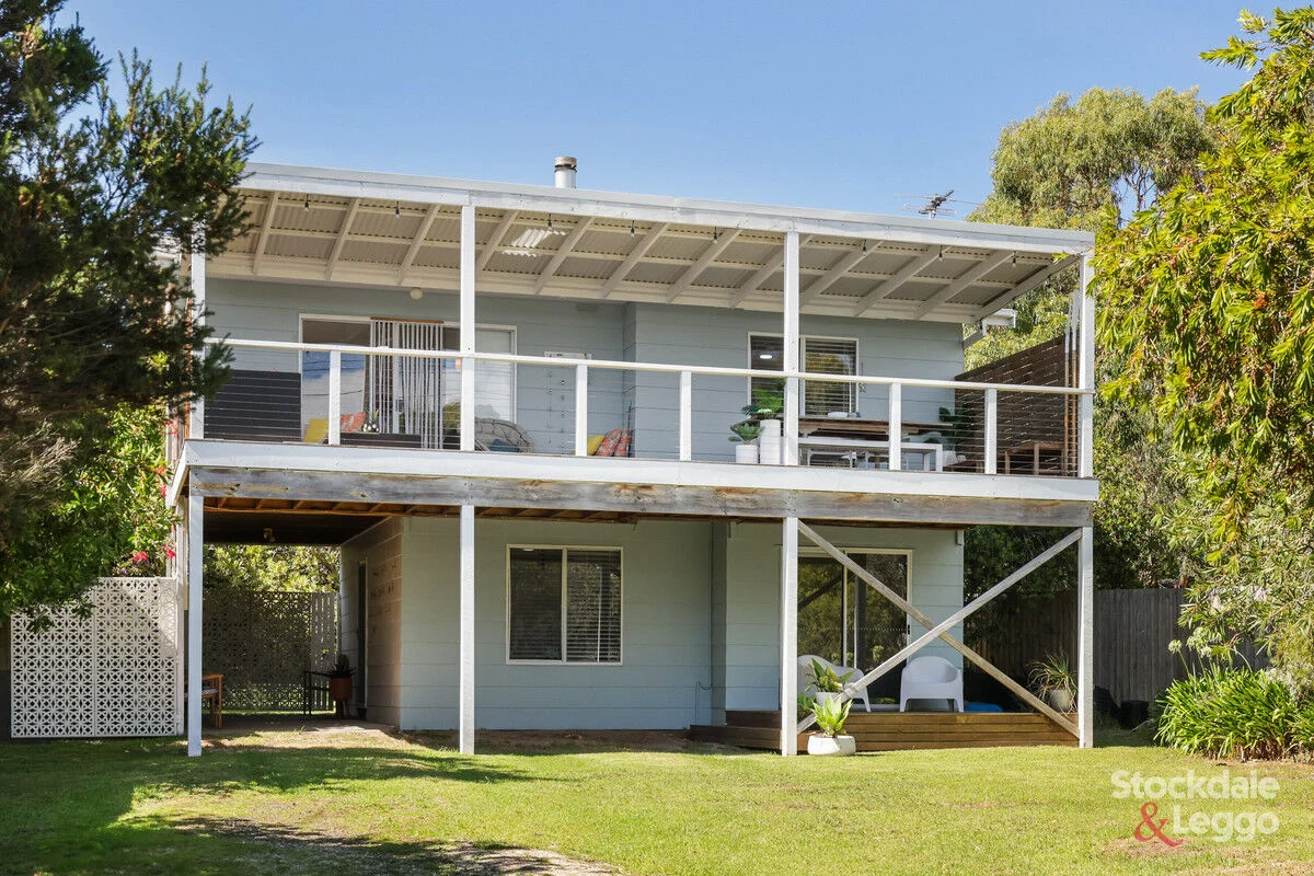 43 Red Rocks Road, Cowes VIC 3922