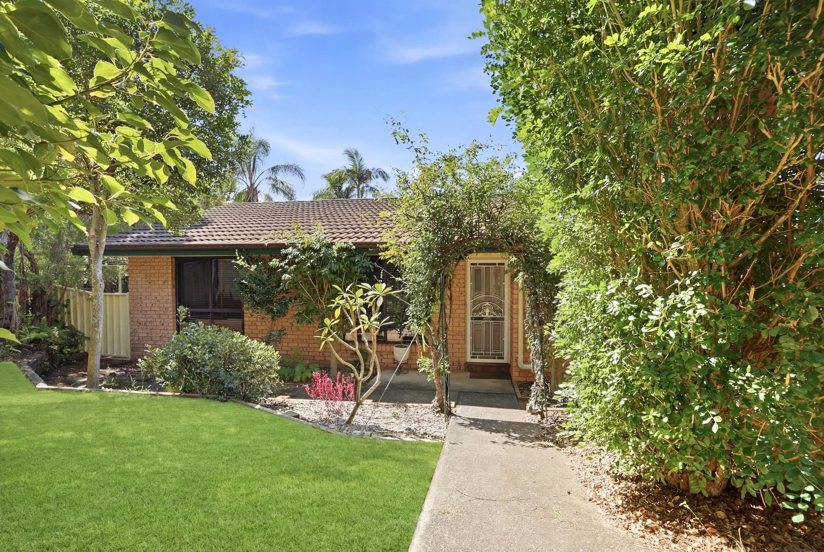 176 Eastern Road, Killarney Vale NSW 2261