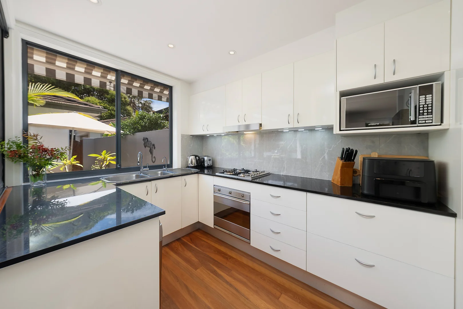 Additional image 2 of 12A Charles Street, Freshwater NSW 2096