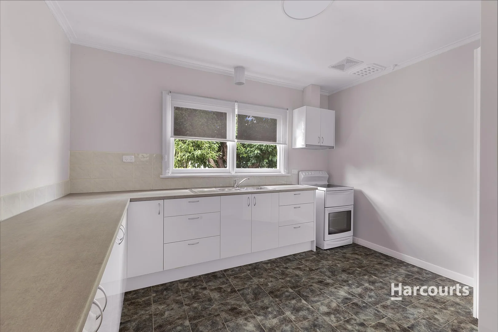 Additional image 5 of 28 West Park Grove, Parklands TAS 7320