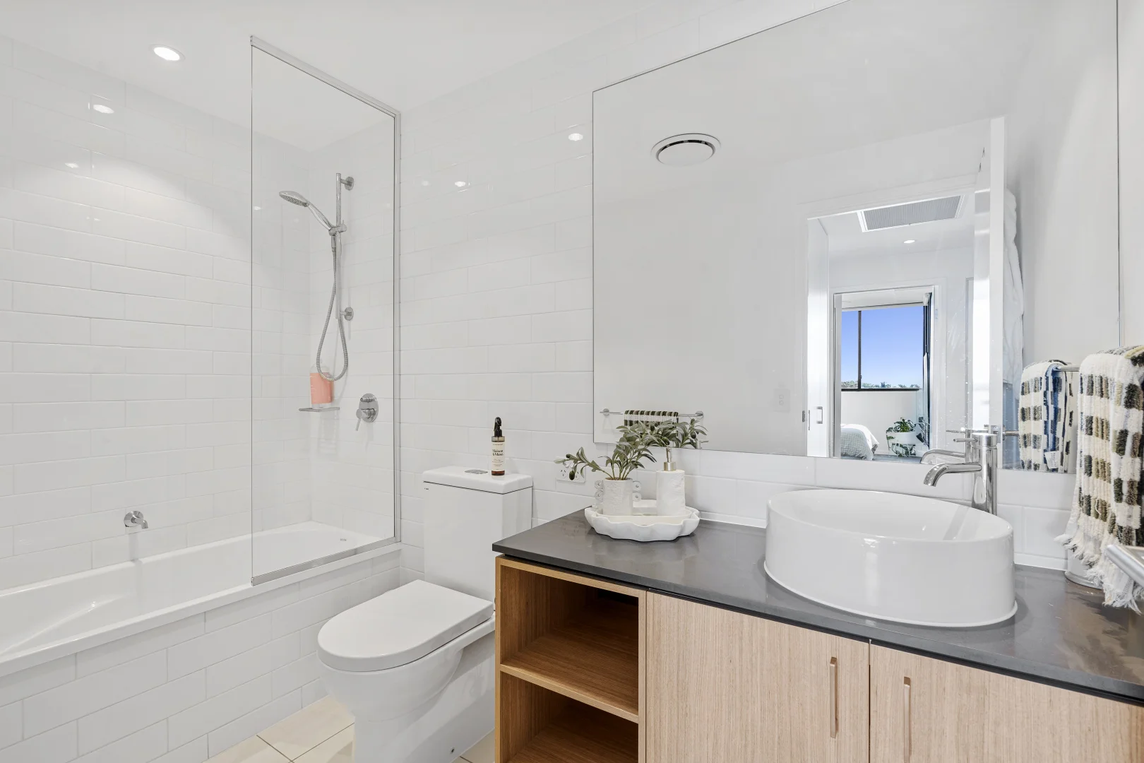 Additional image 12 of 403/112 Palm Meadows Drive, Carrara QLD 4211
