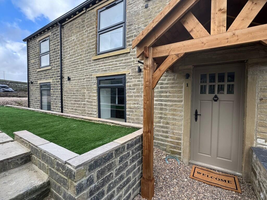 Black Edge Lane, Denholme, Bradford photo 3