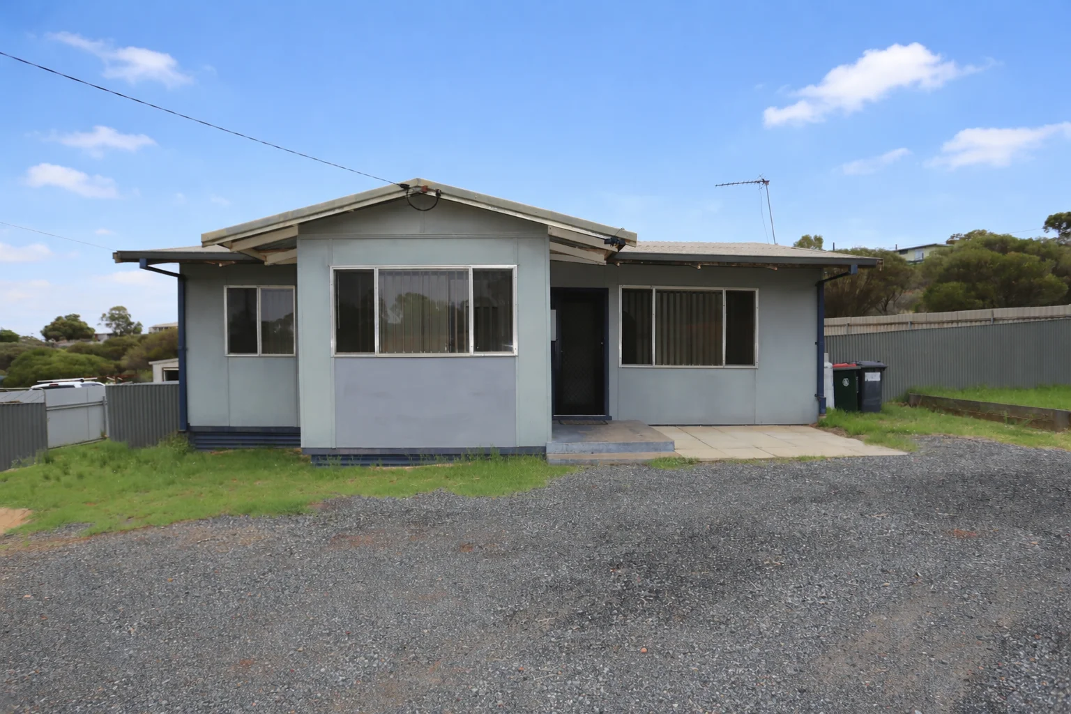 1 Acacia Rd, Kambalda East WA 6442