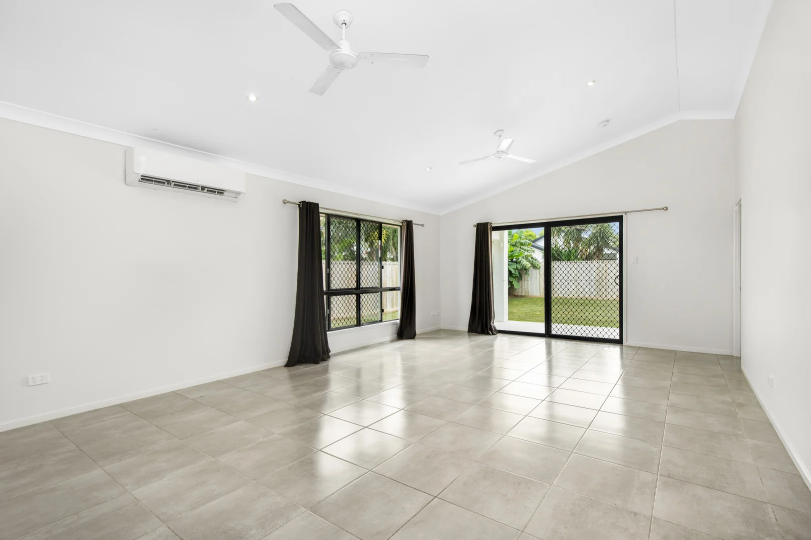 Additional image 3 of 13 Fig Tree Pocket, Idalia QLD 4811