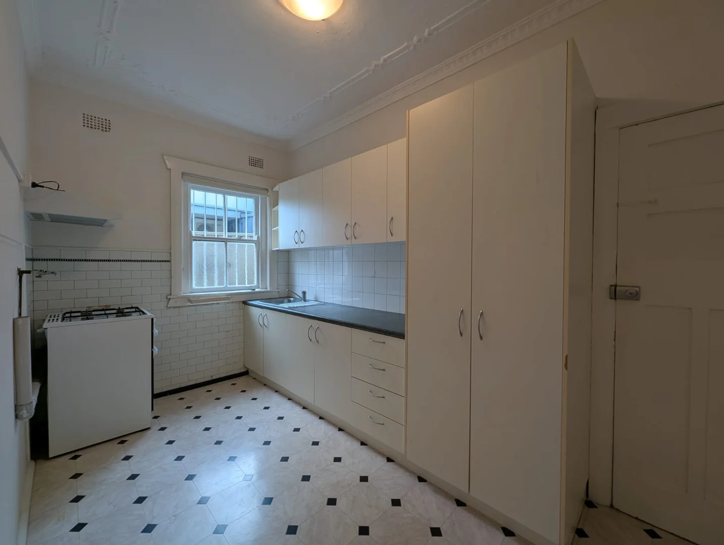 Additional image 5 of 1/151 Todman Avenue, Kensington NSW 2033