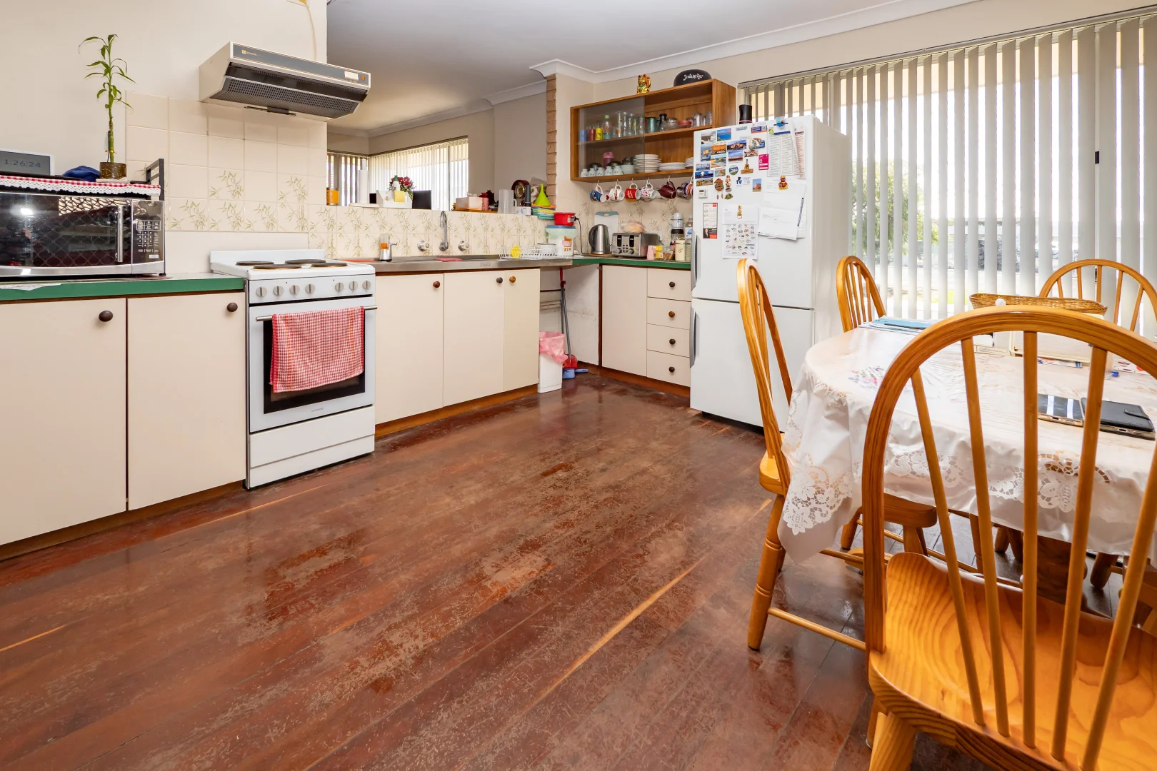 Additional image 7 of 3 Swiftshire Road, Madora Bay WA 6210