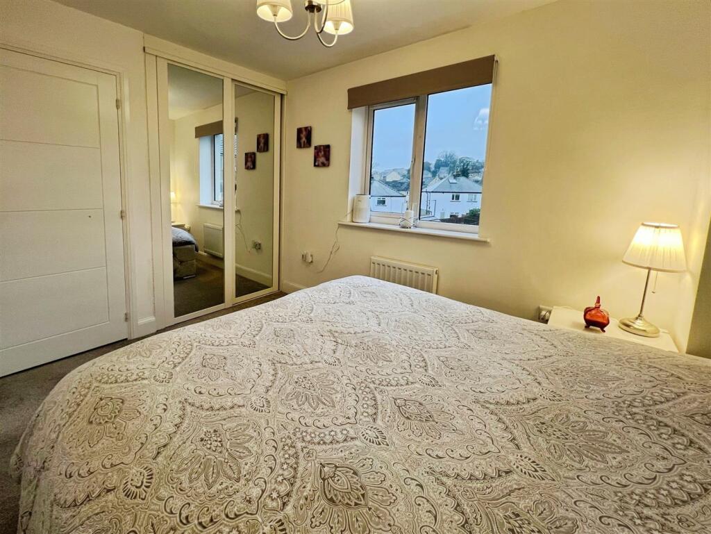 Additional image 18 of Brompton Drive, Bradford, BD10 0DW