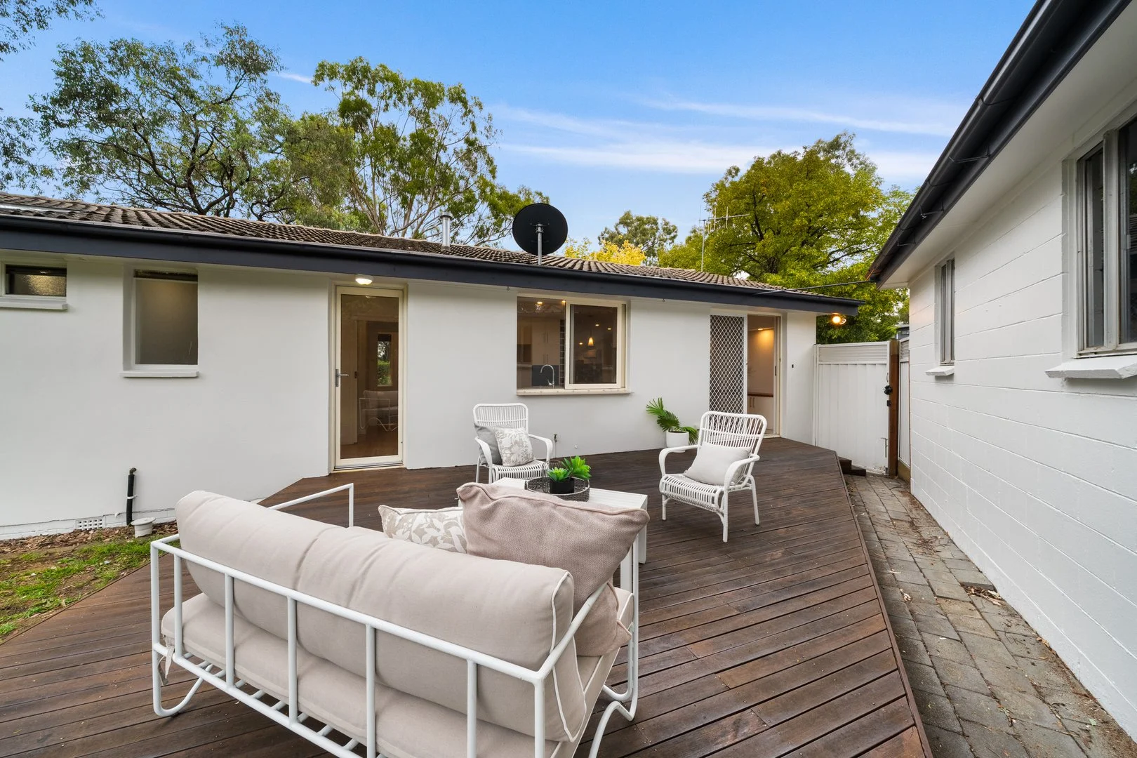 Additional image 20 of 1 Mirning Crescent, Aranda ACT 2614