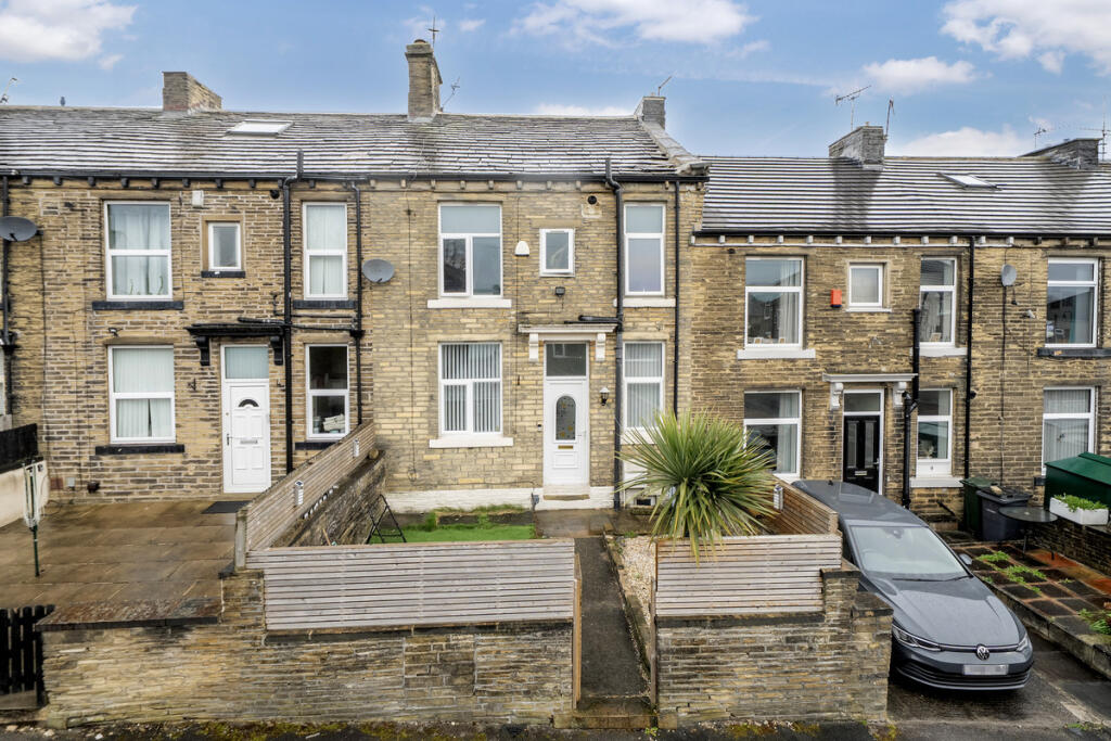 Crestville Terrace, Bradford, BD14 6