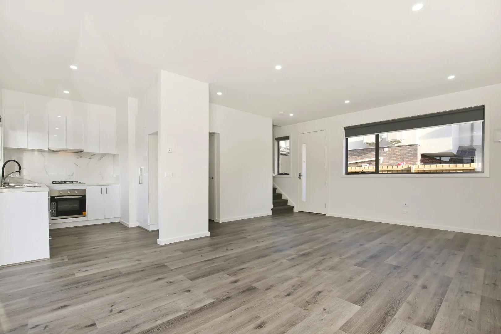 Additional image 2 of 2/5 Bristol Road, Pascoe Vale VIC 3044
