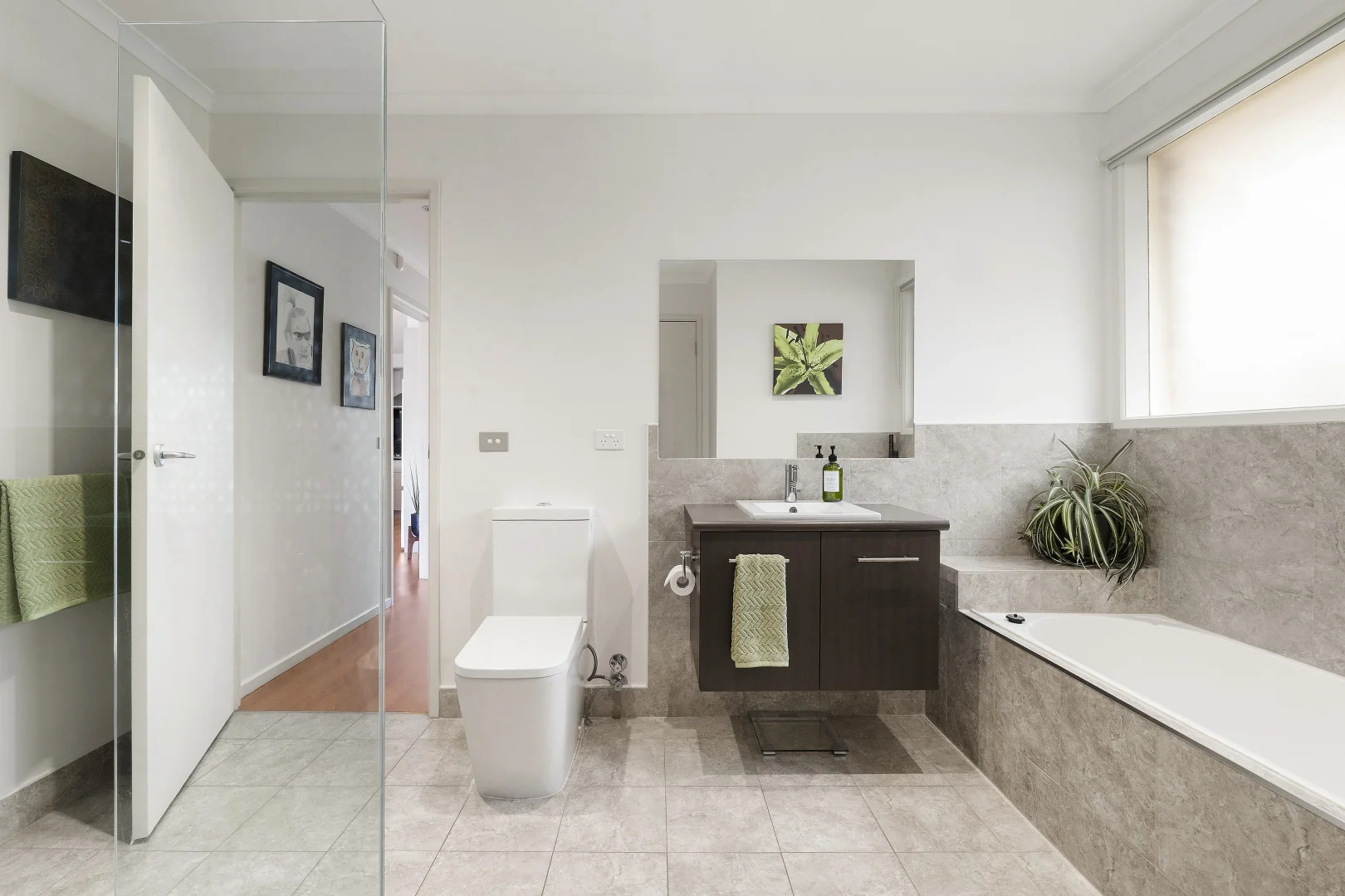Additional image 11 of 2/128 Collins Street, Mentone VIC 3194