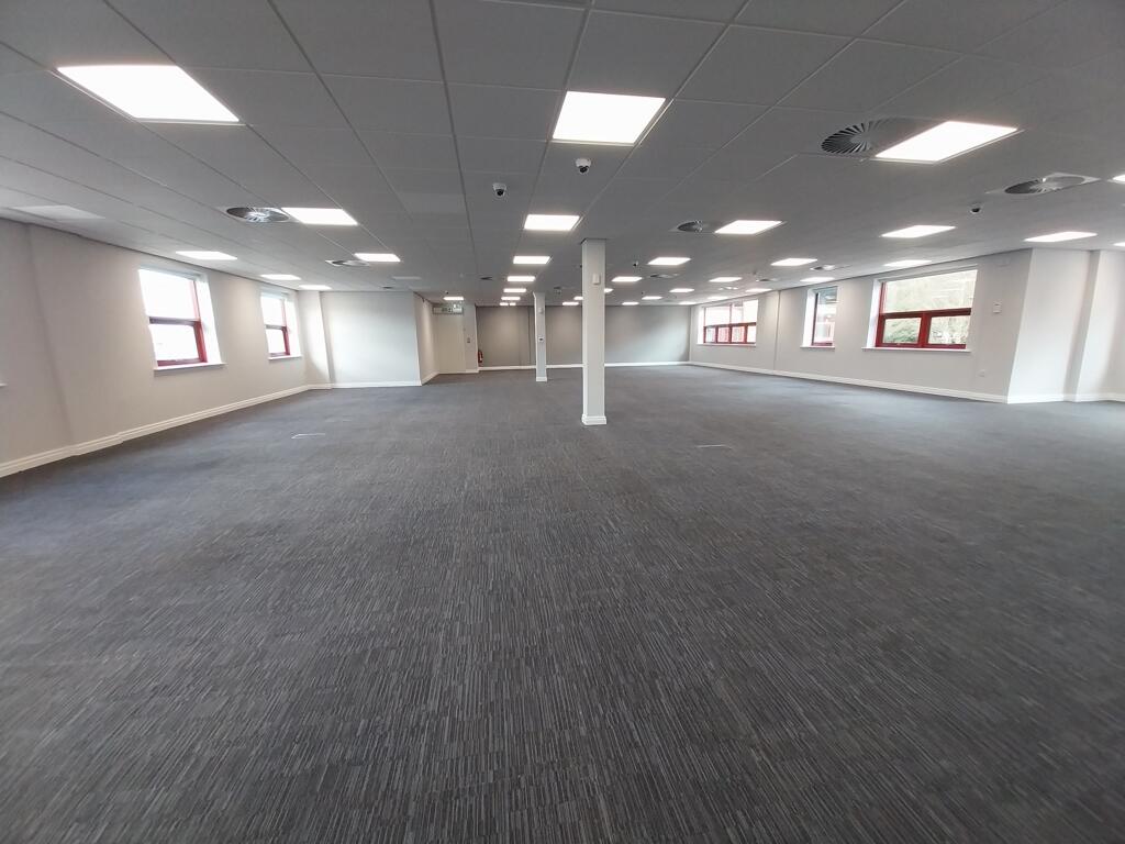 Additional image 7 of Unit D, Bradford Business Park, Canal Road, Bradford, BD1 4SJ