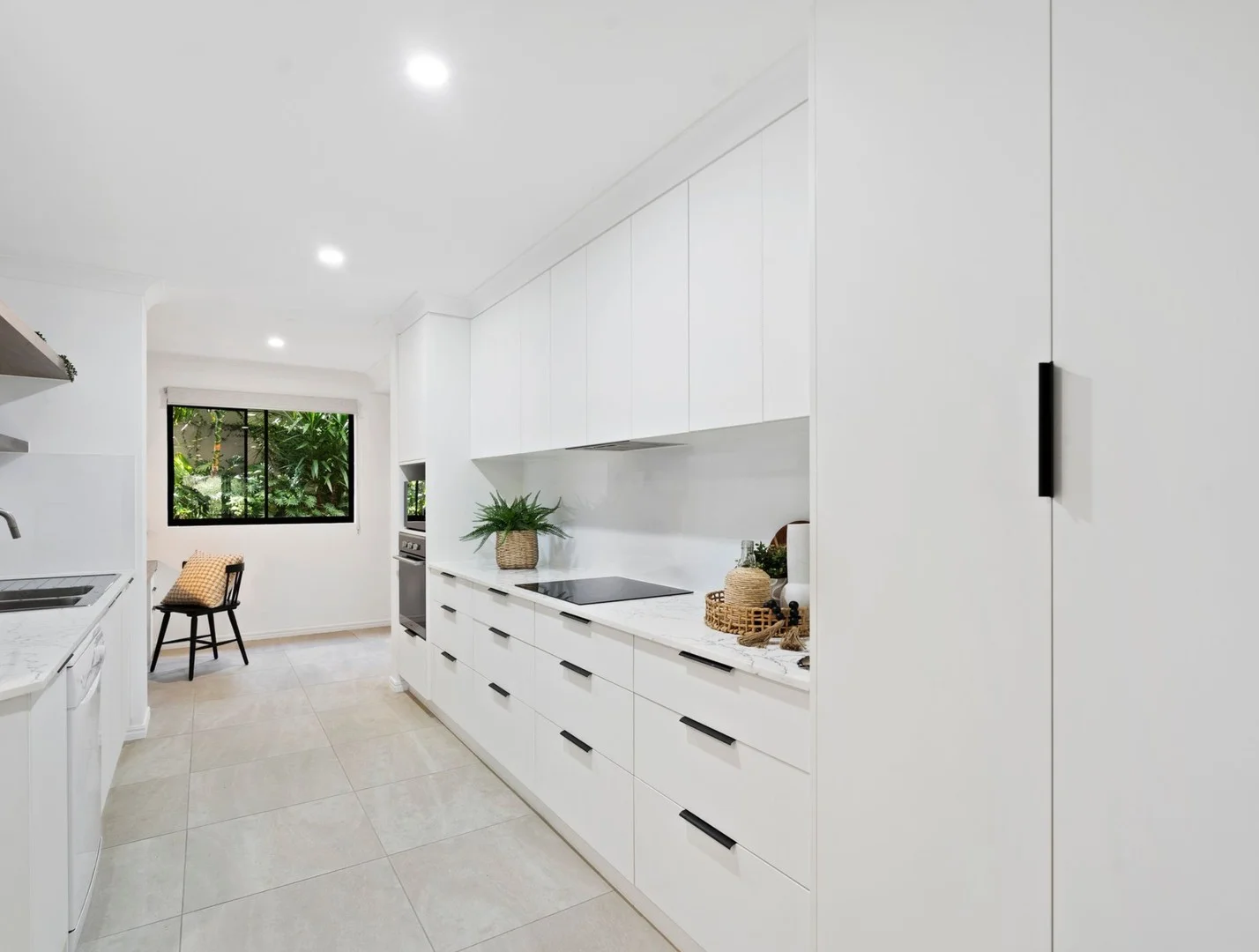 12E/1 Great Hall Drive, Miami QLD 4220 photo 3